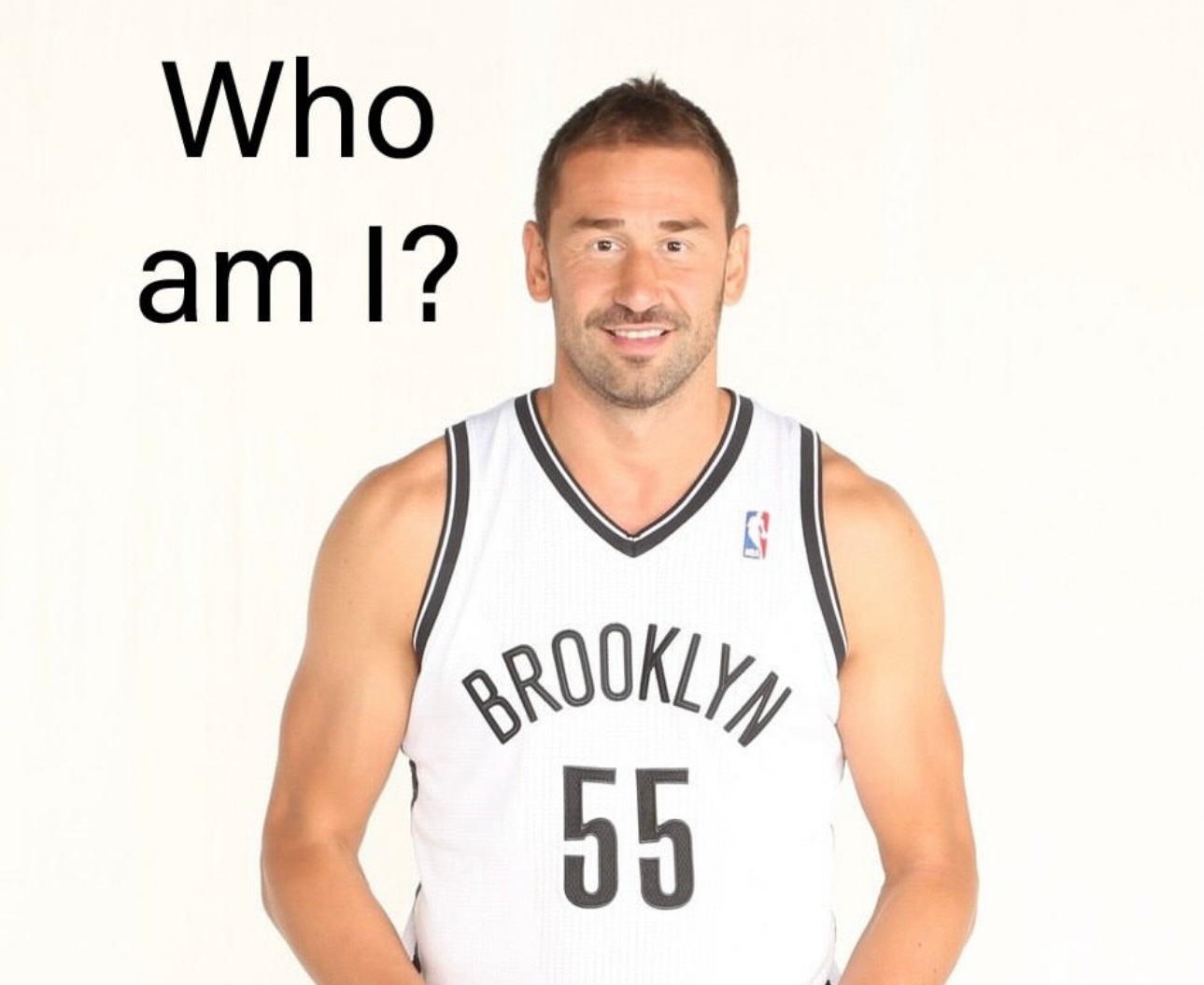 篮天下 Who am I ？Images via believerofbucke