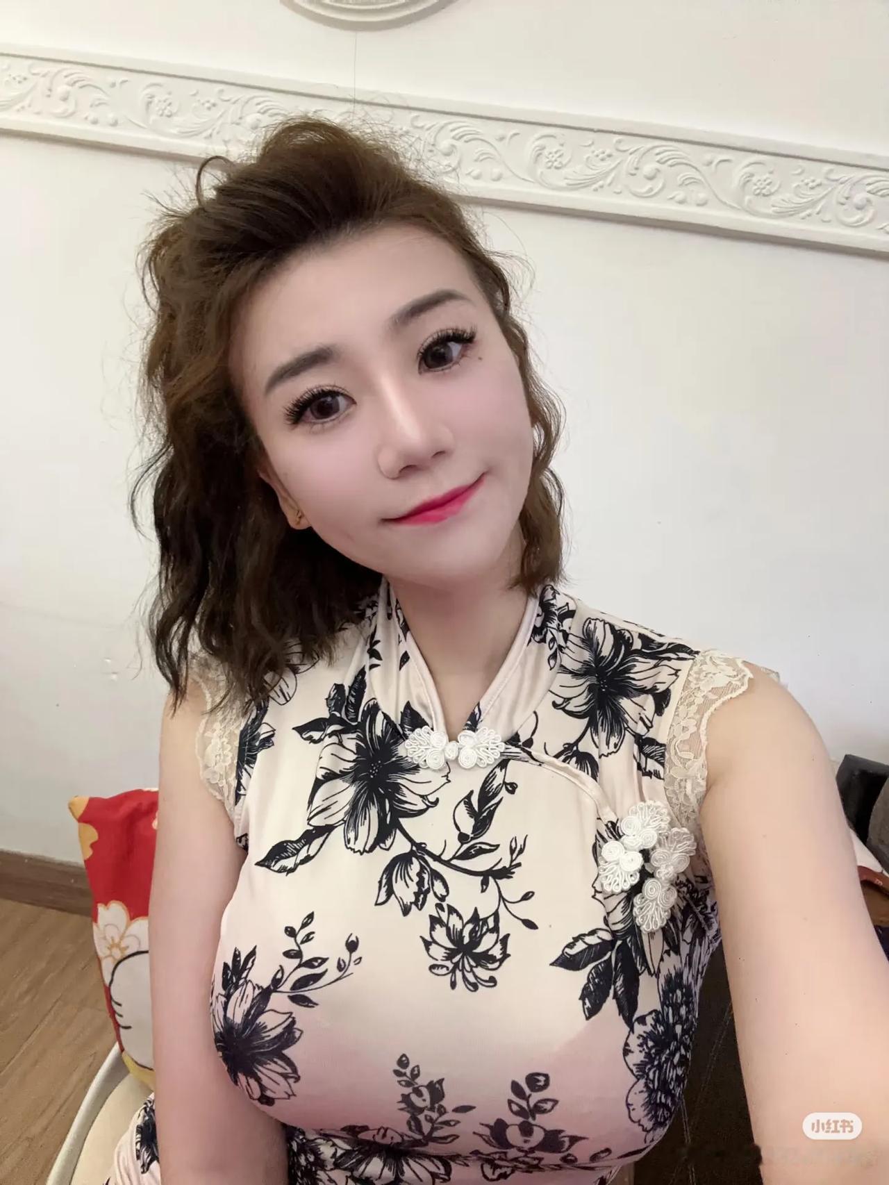 话说大马近几年就推出了许多样靓身材正，气质也相当不错的新晋博主，而pokoyo就