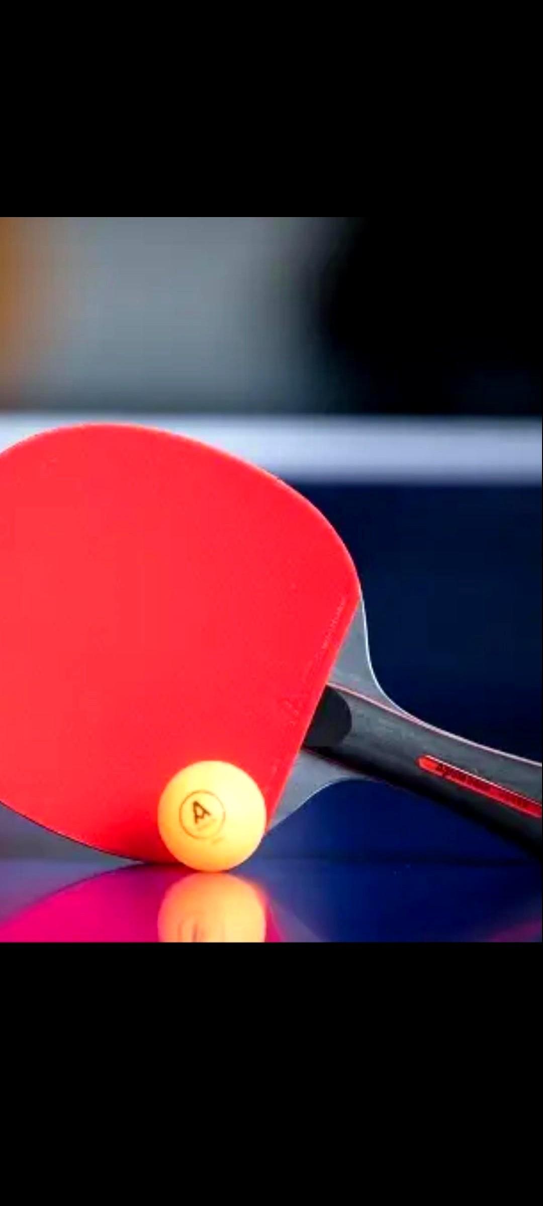 打乒乓球反手推挡老下网？我之前也是，拍面压太低直接钻网底。

这大半是击球点太靠