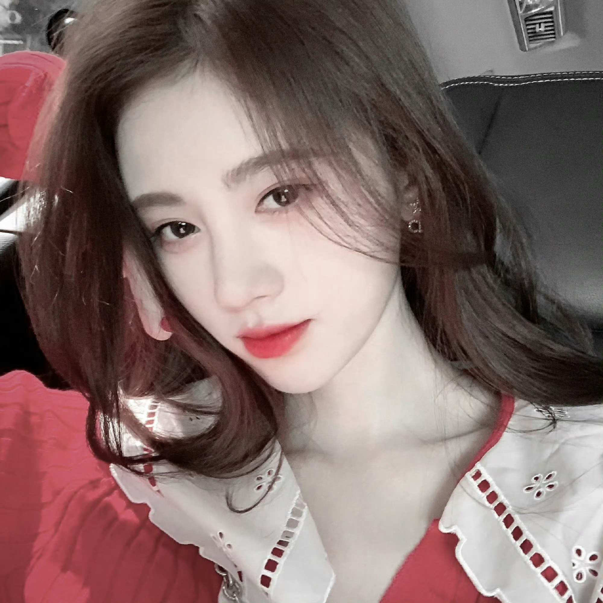 鞠婧祎    jjy鞠婧祎苏绿夏 jjy鞠婧祎万花世界 让我们都变成幸福大王˵>