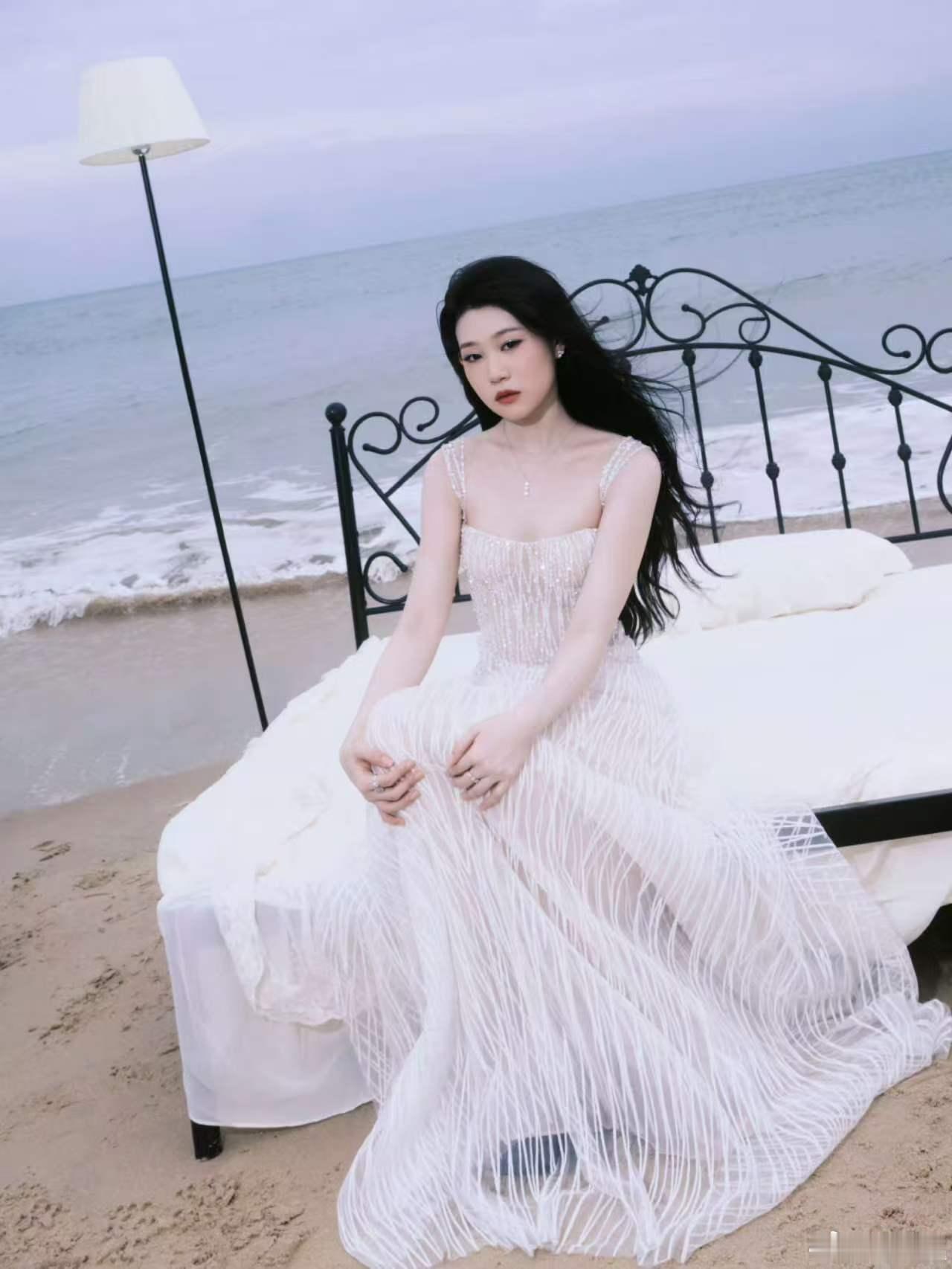 沈佳润驰援家乡沈佳润驰援沈阳根在辽宁心系沈阳，洪涝灾害沈佳润火速驰援，第一时间伸