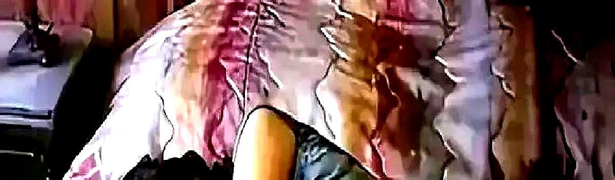 封杀17年，她靠一部韩语片杀疯了
 
色戒之后，国内查无此人，广告商连夜撤牌。汤