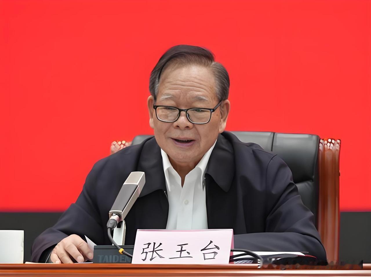 喜欢刘慈欣，喜欢科幻世界的朋友，今天请大家记住一个名字。

前天，中国科协原党组