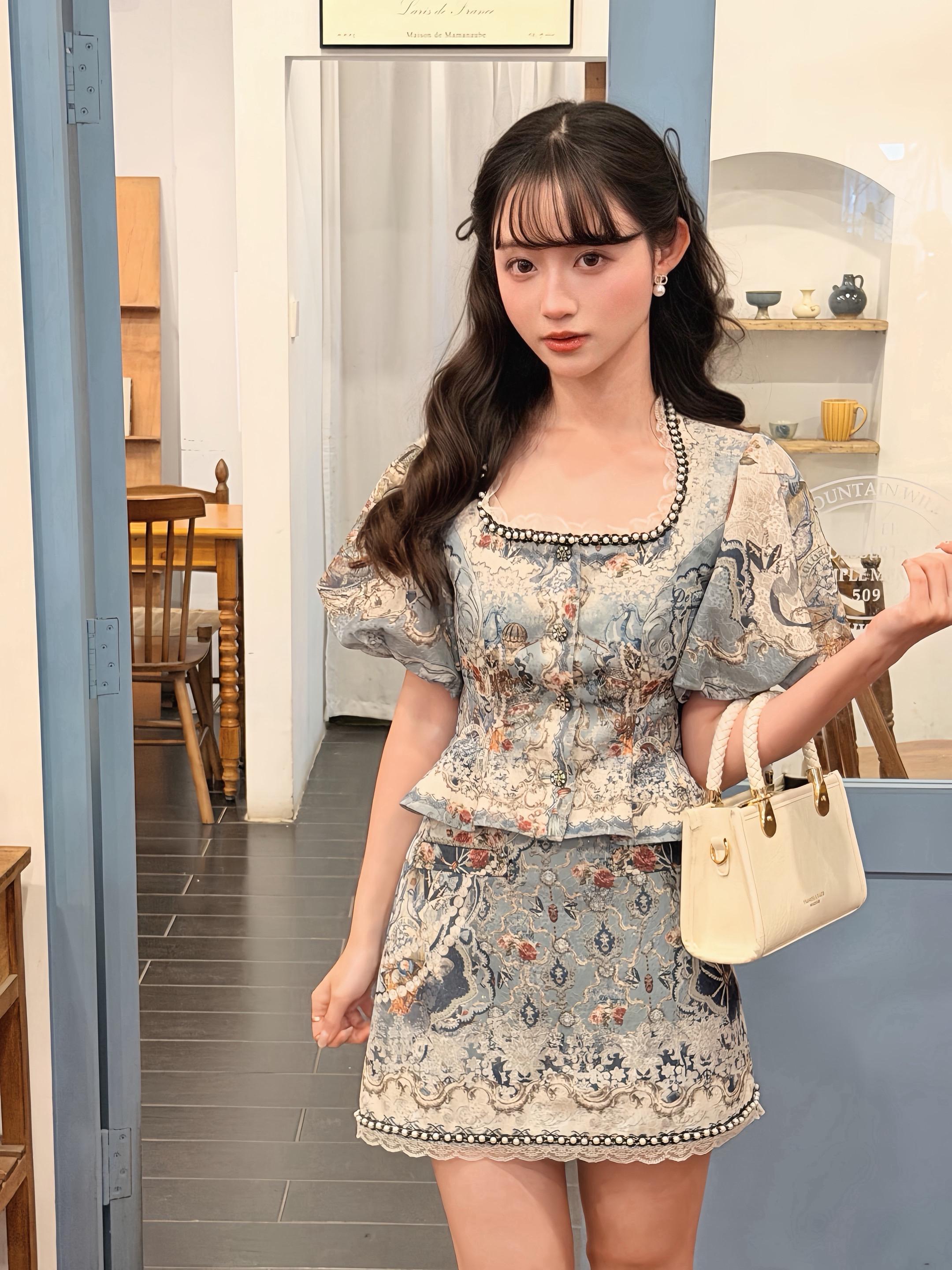 又是一条绝美 doll 复古感小裙裙🪶。LuLualways这个精致...