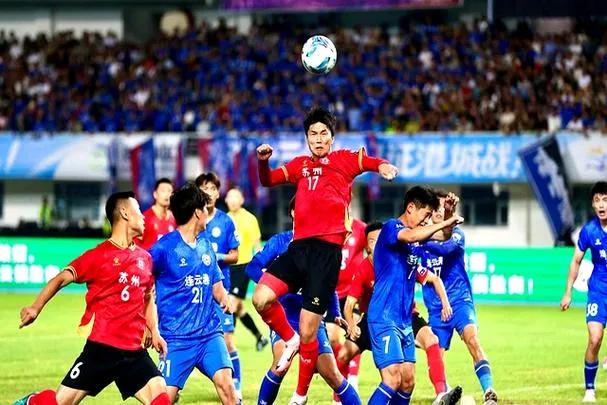 偶然看见“高考和苏超”放在一起的词条
看了半天也没弄懂
这两者到底有啥关系
后来