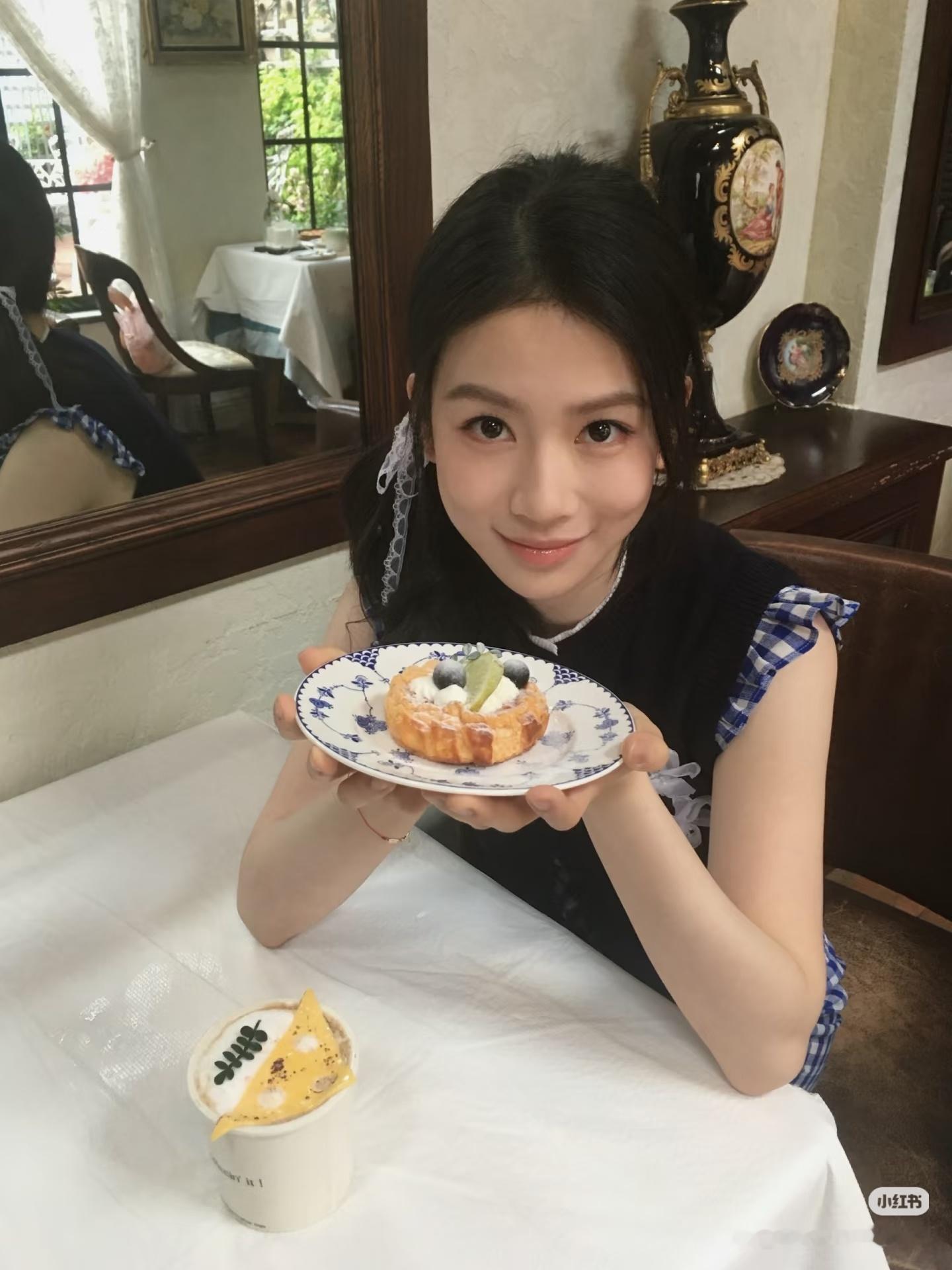 老芮好萌啊 