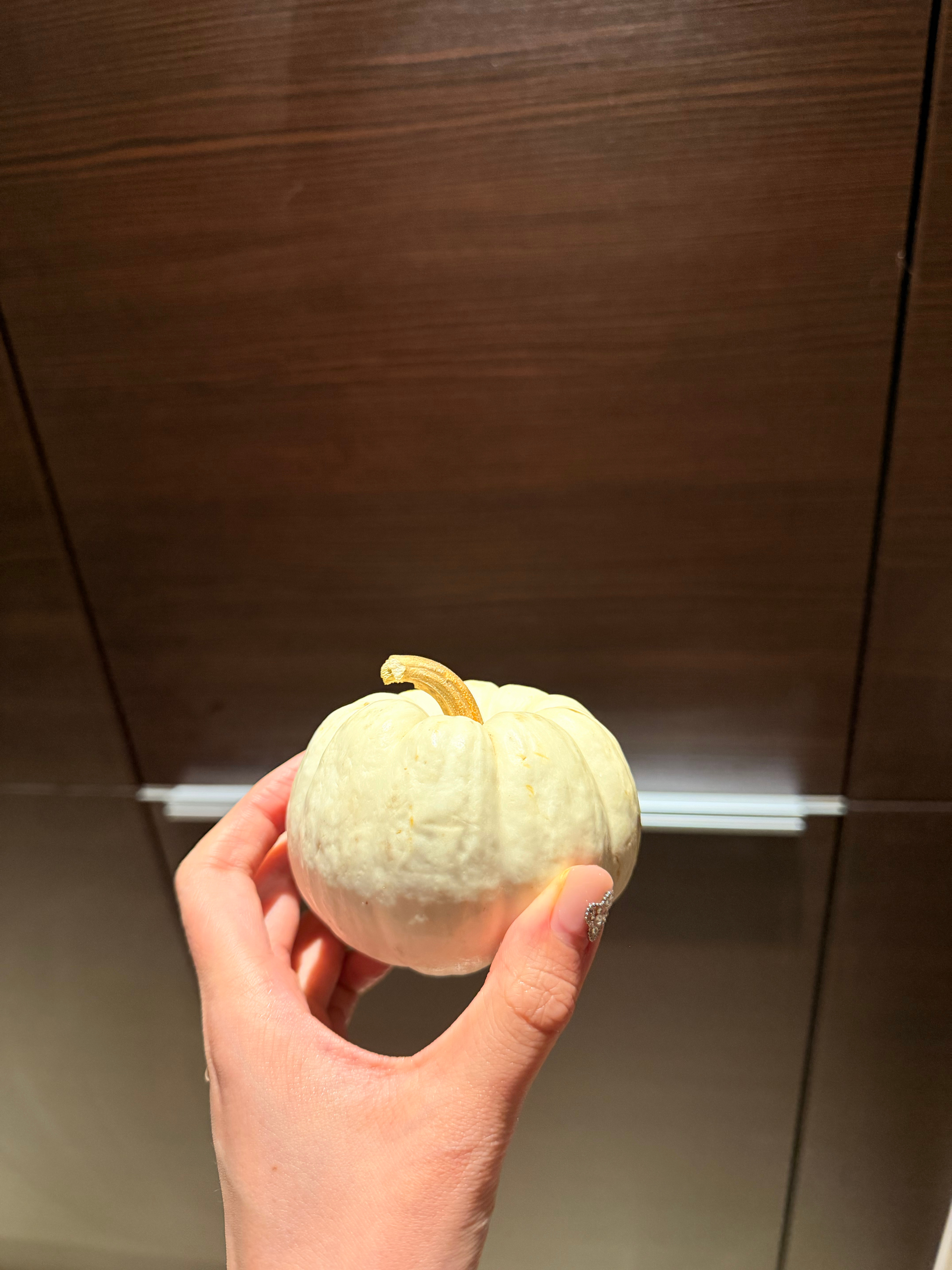 我的零食：南瓜➕甜椒，好好吃 干噎酸奶实在吃不下去了，加了点蓝莓酱，绝了 