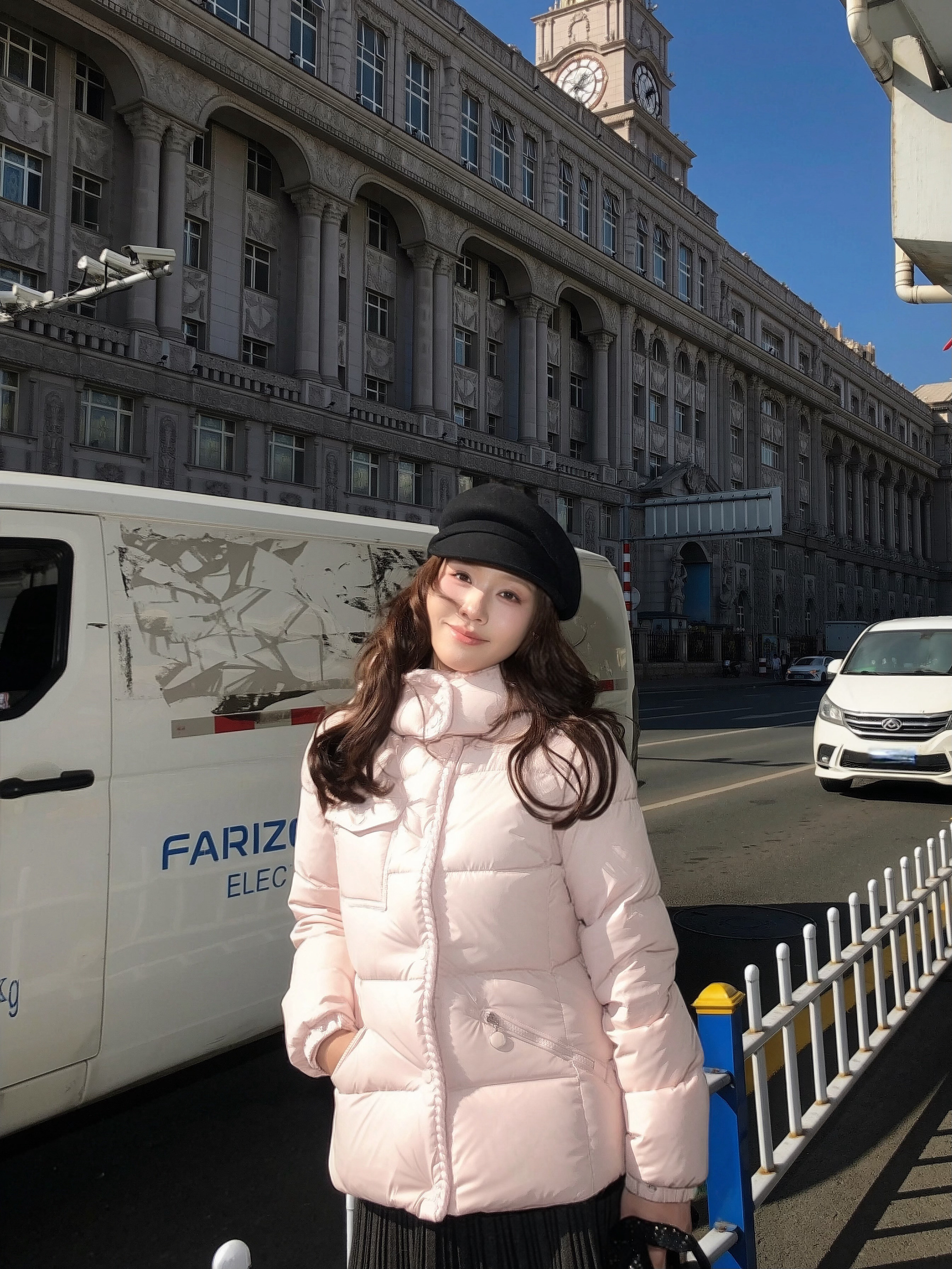 zpz里专属大额💰～300的2个👭如何～可以细讲出来很多的一件～今年的粉色在