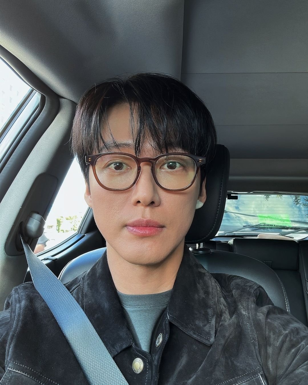 #南宫珉[超话]##南宫珉# 叔久违的Melo剧造型🤓 ​​​