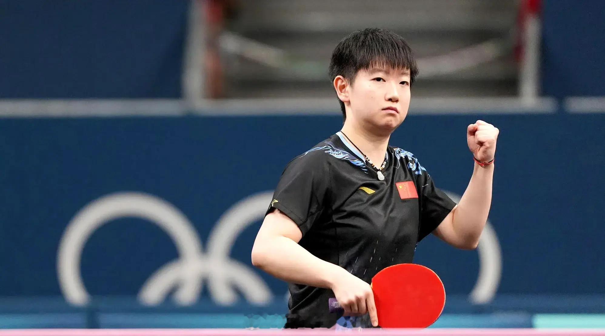 #孙颖莎vs郑怡静# 孙颖莎还是充满自信的，对手毕竟是30多岁的老将了，球迷也相
