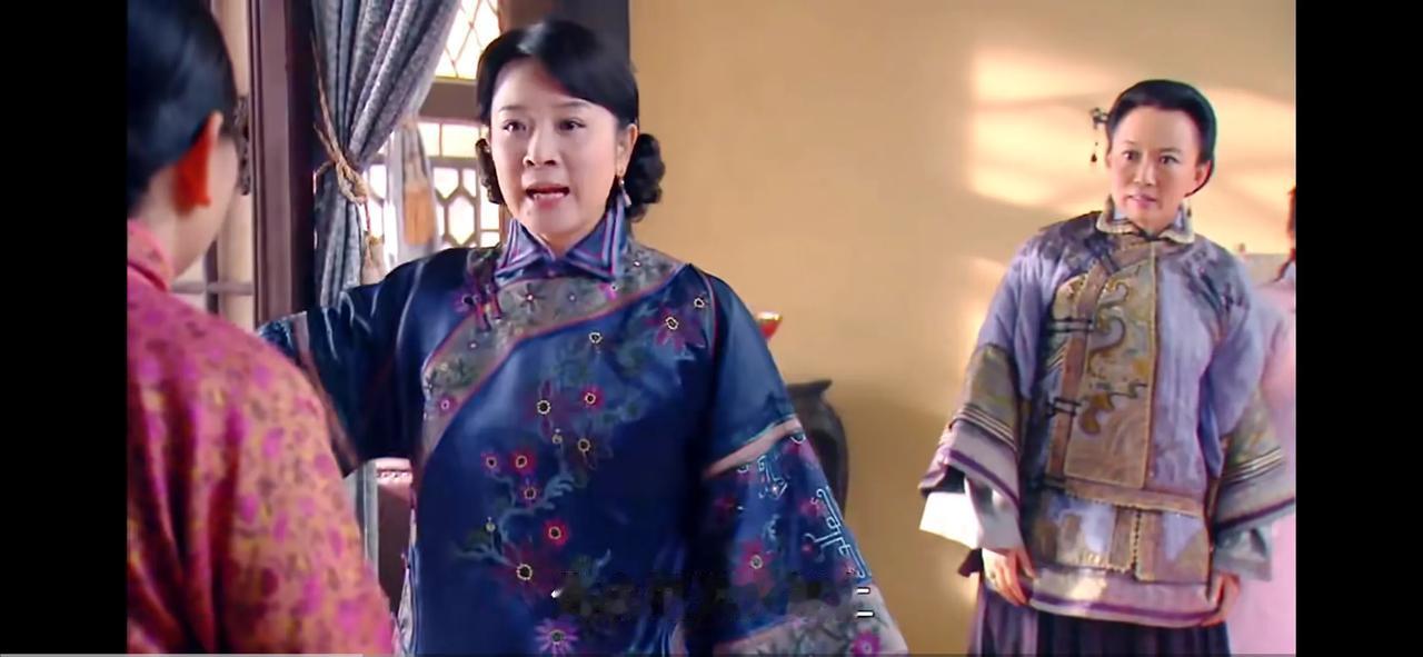 1.当年的民国政府组织的省一级的行医部执照考试，有一道考题：
 一个产妇如果血崩