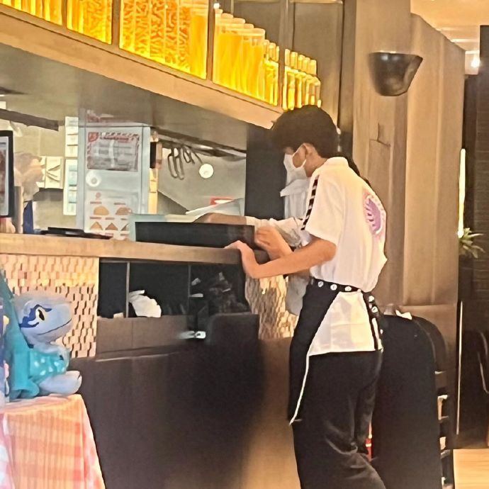 原来真的可以三分钟对帅哥下头 ​​​