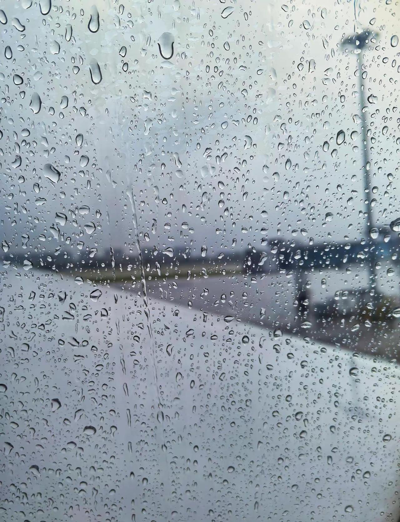 在雨后醒来。byeCDC。北京国安 成都蓉城 中超 如果情绪有天气