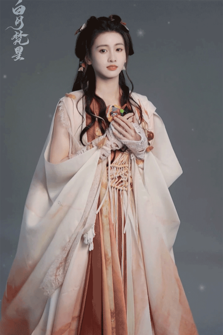 白月梵星会不会被配角掀桌，演技出圈不叫掀桌，这个演员眼里有韧劲，看着也讨喜，要防