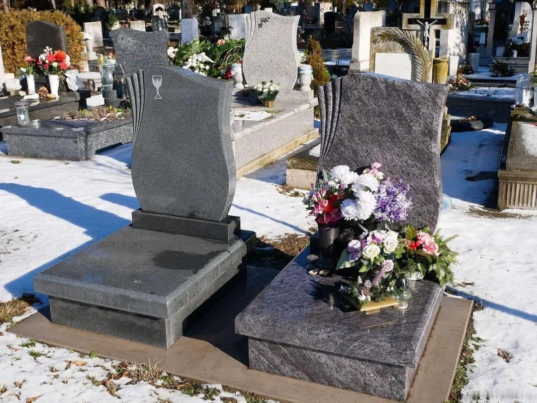 烽火问鼎计划 看一些侧面信息，这些侧面信息并不能反映出俄军的具体损失情况，但能够