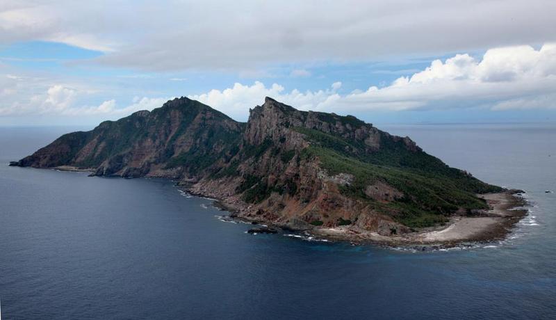 日本贼心不死，
竟公然释放强登钓鱼岛的挑衅恶信号，
气焰嚣张到了极点！


但中