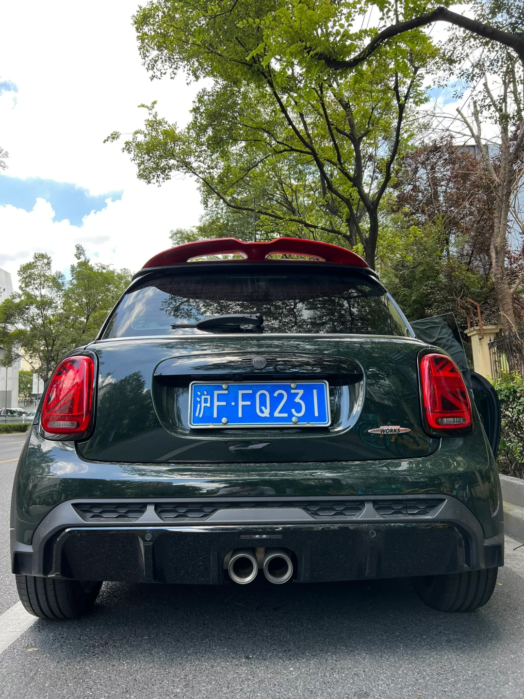 小姐姐座驾JCW 2.0T发动机 寻找有缘人