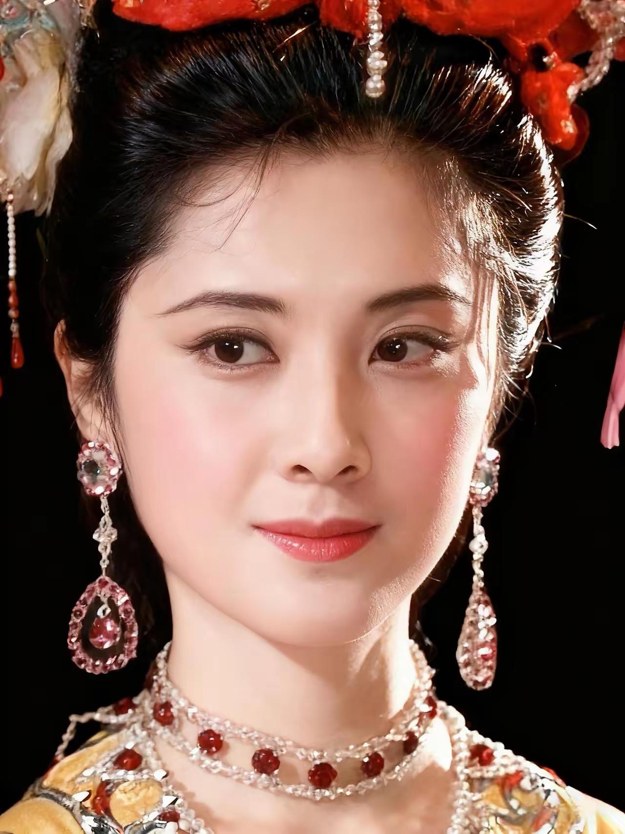 唐僧历经九九八十一难
唯独在女儿国险些迷失自我
实话说
这也幸亏是唐僧
换作其他