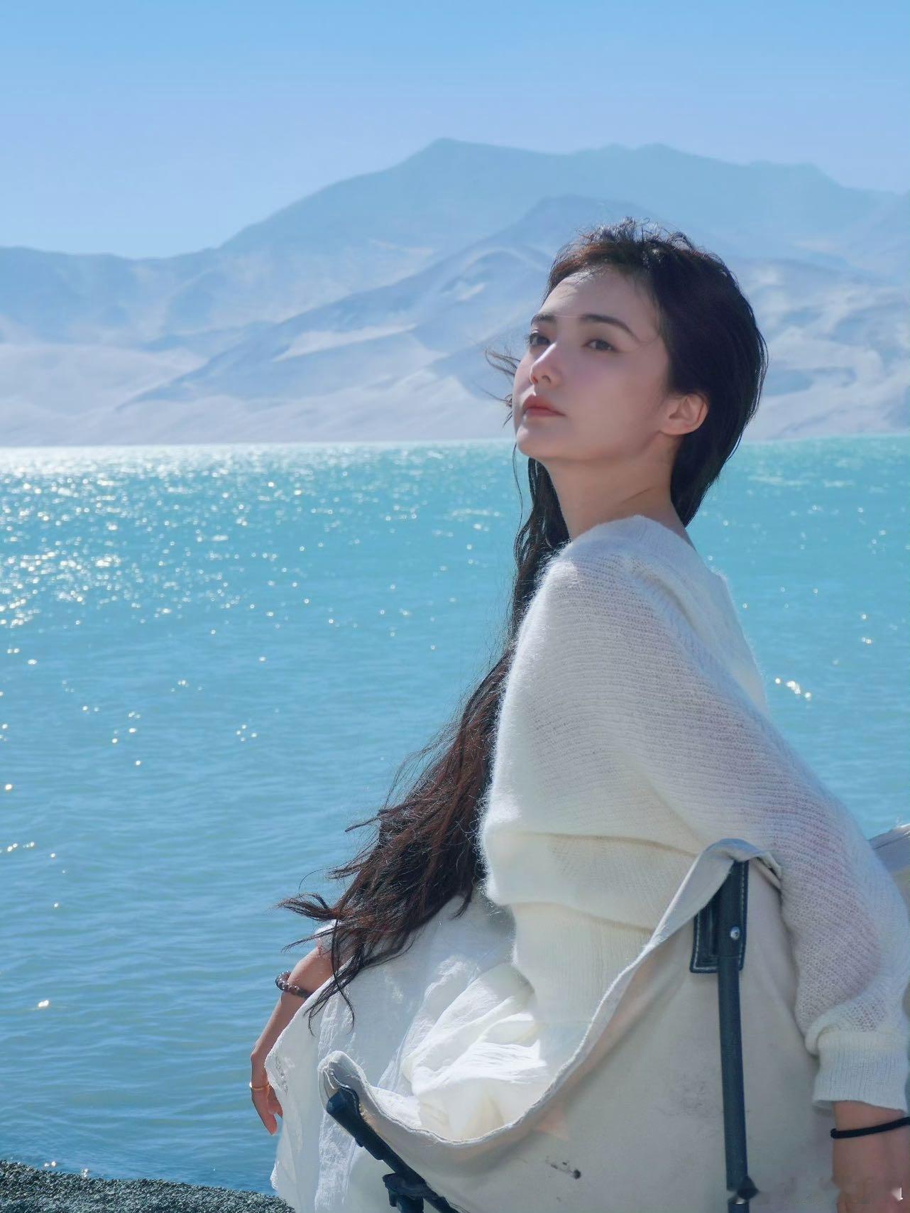 叫古丽娜的都是美女 加奈那的古装太绝了！《天地剑心》里的卿离自带仙气，配上她的异