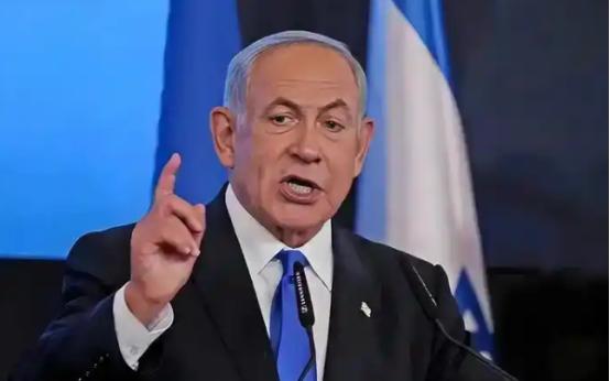 中东冲突持续升级，美以联盟的战略失误日益凸显，而巴基斯坦的崛起成为打破地区格局的