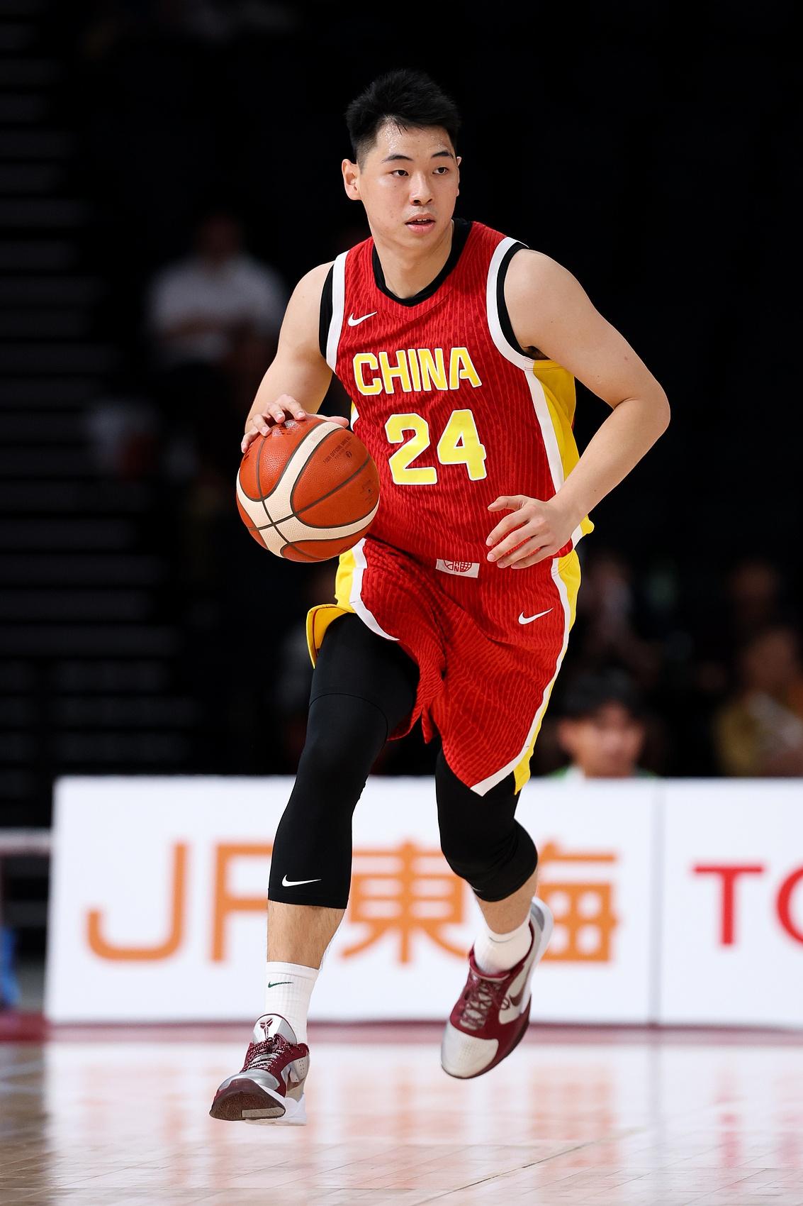 中国男篮87:78战胜沙特，挺进半决赛，来看广东宏远三名球员的表现：

崔永熙：