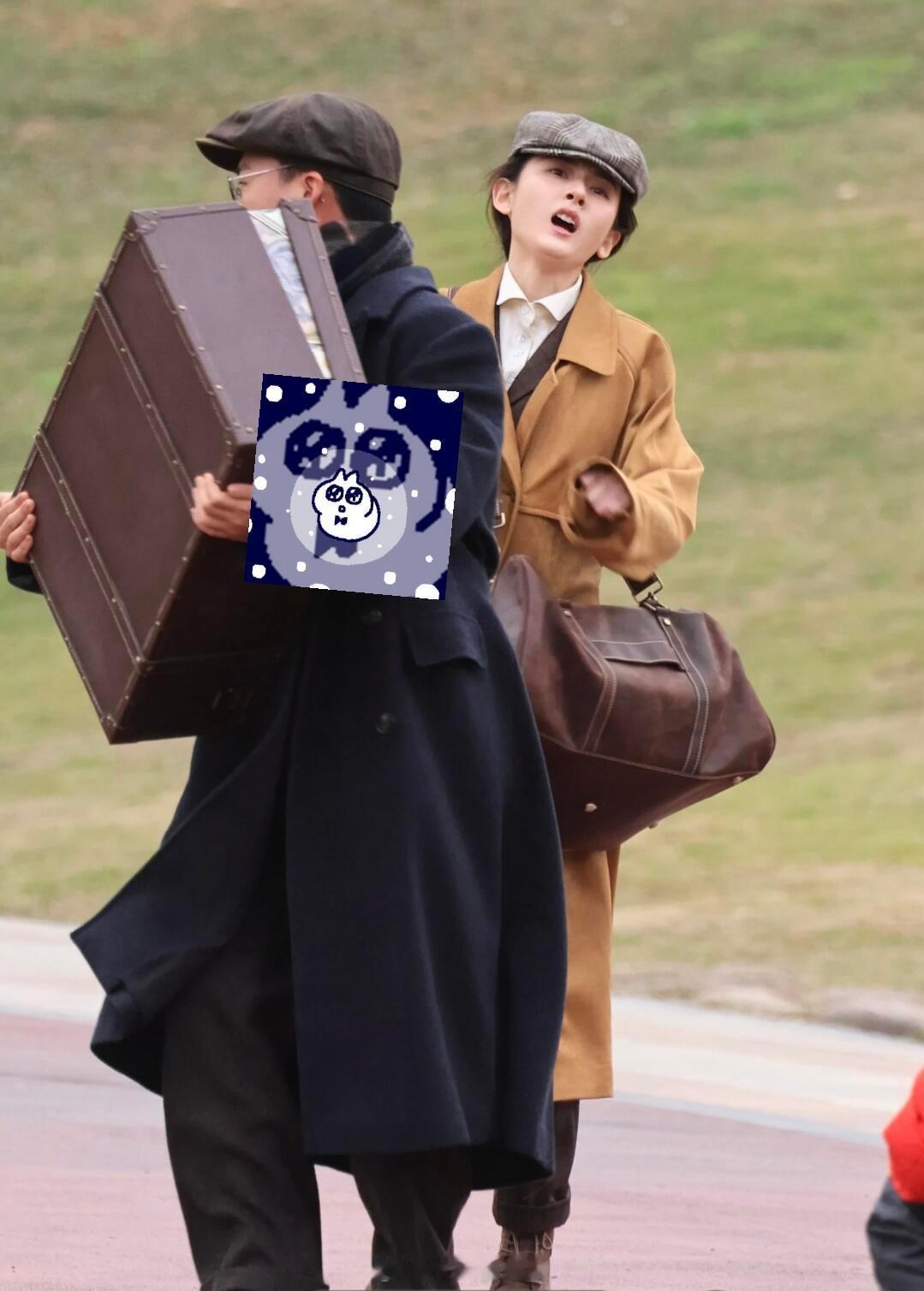 入局是喜剧吗哈哈哈哈哈宋祖儿郭麒麟这个路透莫名透漏着一股子好笑 他们两的剧组可以