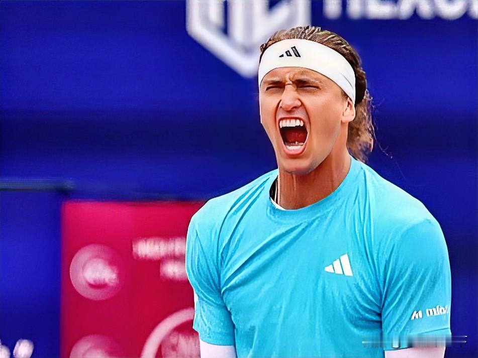 兹维列夫晋级八强晋级慕尼黑8强，在阿卡和辛纳缺席的比赛，紫薇大概率会卫冕成功！