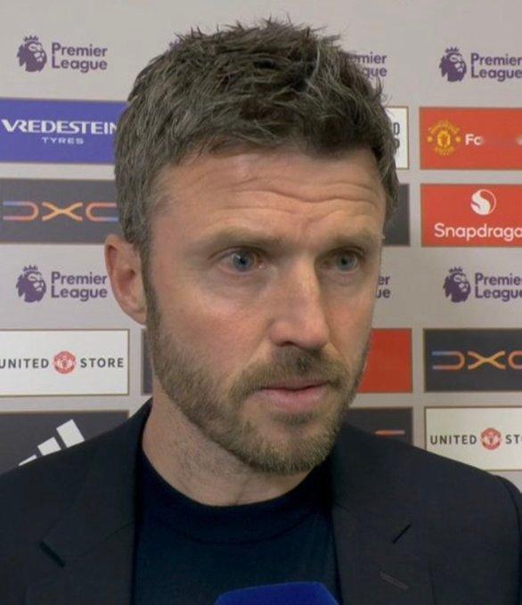 卡里克谈马丁内斯的红牌：罚下利马是个令人震惊的判罚。这已经是连续第二次这种决定对