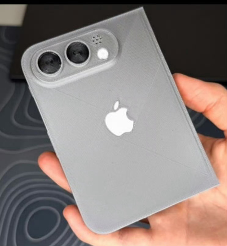 折叠屏iPhone外观实锤不是早就定了是这个样子了么，现在就等着发布会公布折痕，