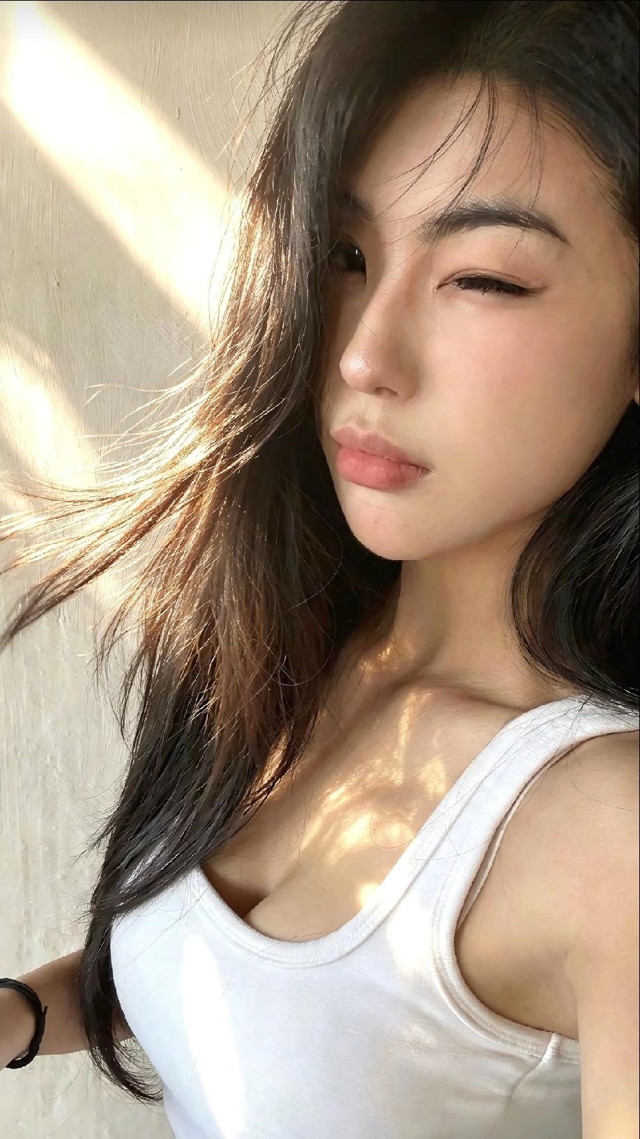 皮一下美女 气质美女 甜美 女神 御姐