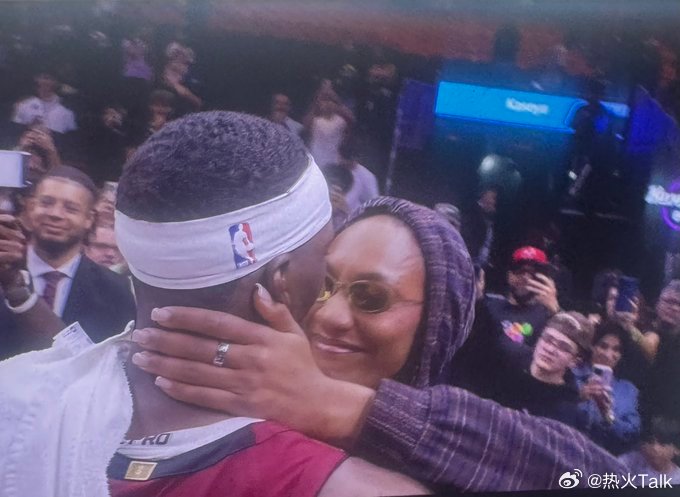 阿贾威尔逊赛后热吻阿德巴约！！阿德巴约83分