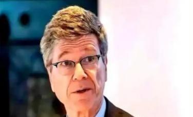 美国经济学家一语道破真相：中国压根不是美国的敌人！真正让美国睡不着的，是中国只花