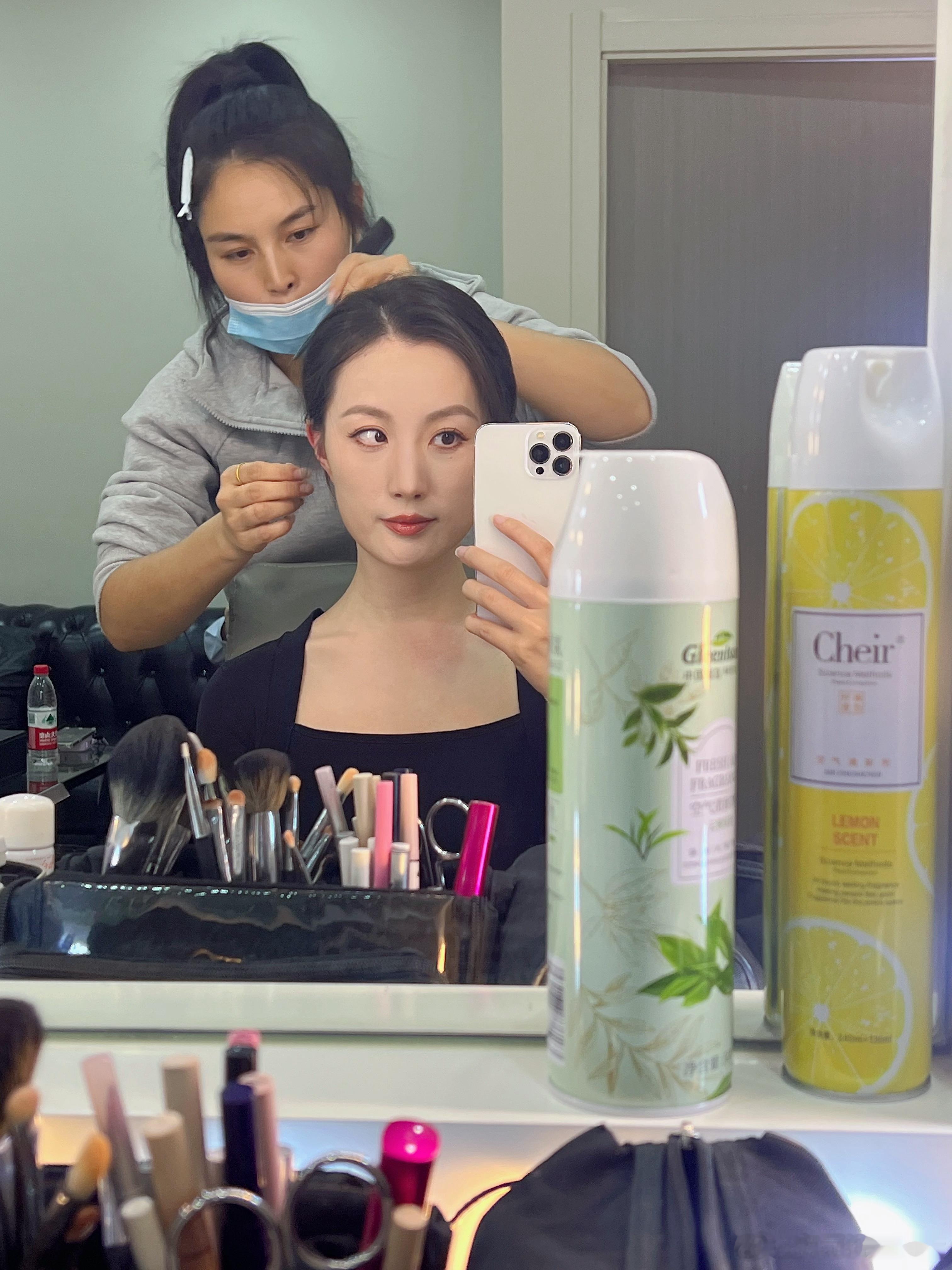 大家好一会儿一汽丰田直播间见咯  ​​​