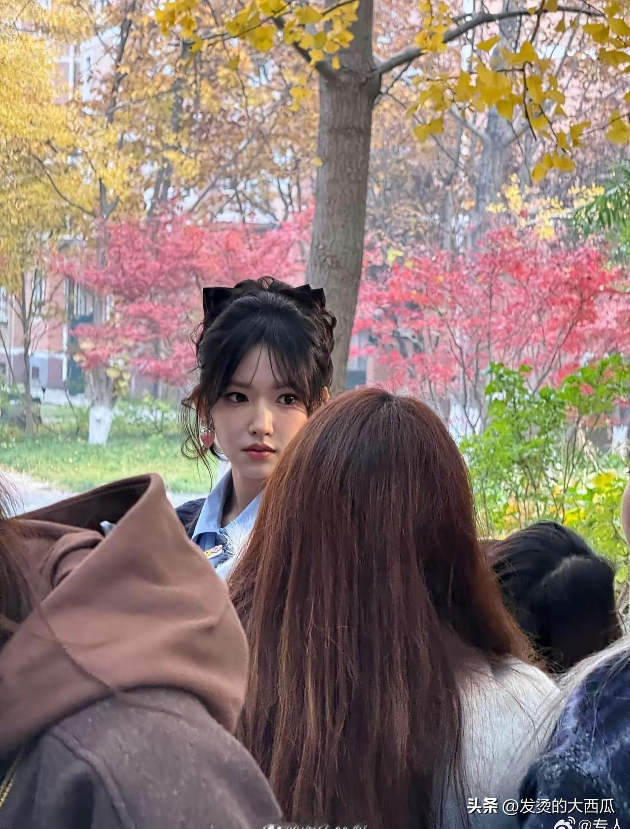 老天呐，原来程潇她现实中长得那么漂亮，白瞎我看了十几年。