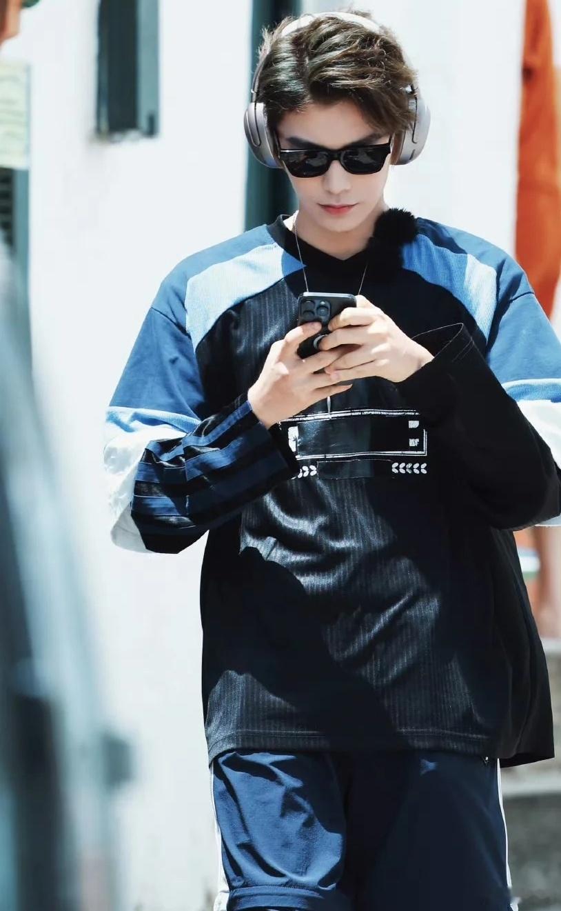 丁禹兮的眼技绝了够出色真能干 眼睛大就是好啊！眼睛大情绪都能清楚看到，让会演的孩