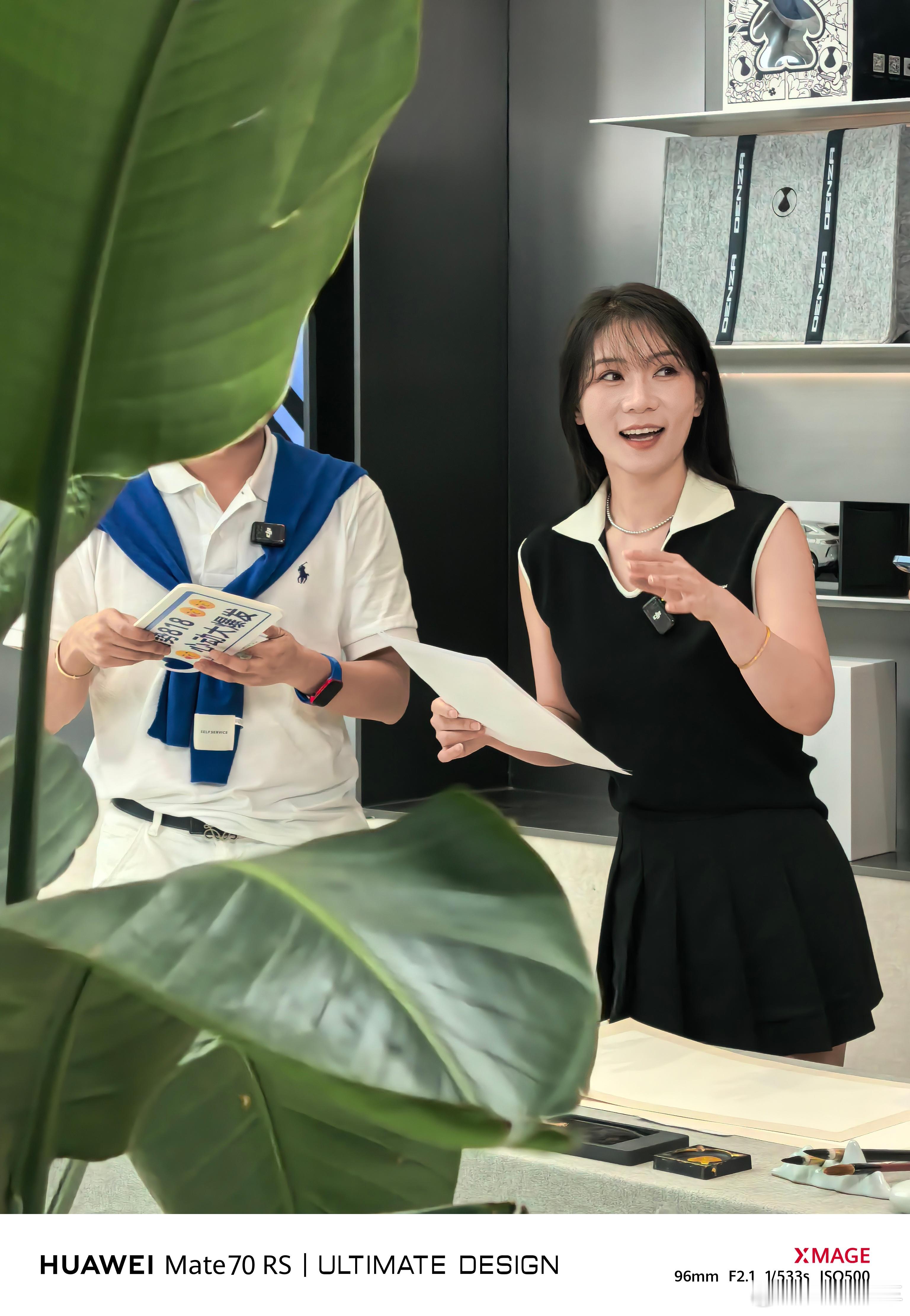彩排彩排 一会儿要和赵总一起直播[哈哈]腾势N9我和汽车的日常  ​​​
