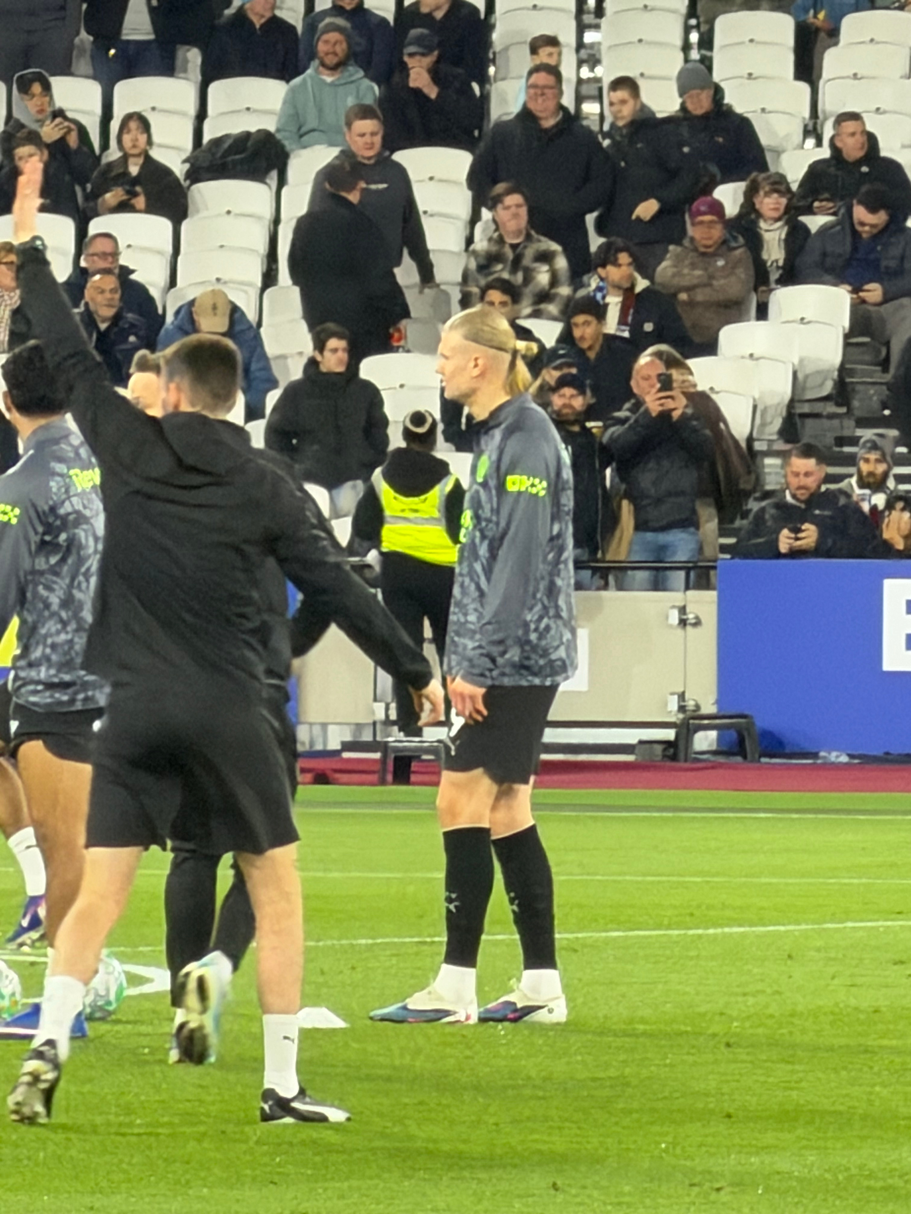 就这个哈兰德！！！！！ 