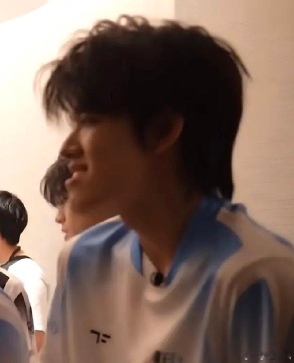 橹穆 张极哪来的芒果稠晕了拿走行不行 