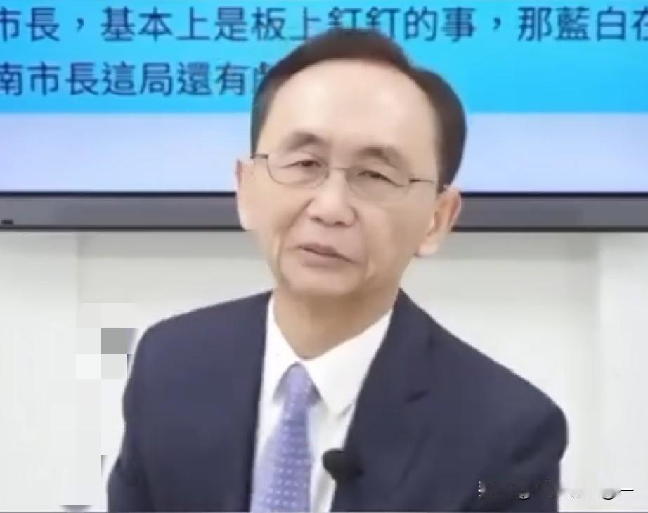近日，吴子嘉节目中直接把岛内某些人的窗户纸捅破了。

吴子嘉说：台湾有人总觉着台