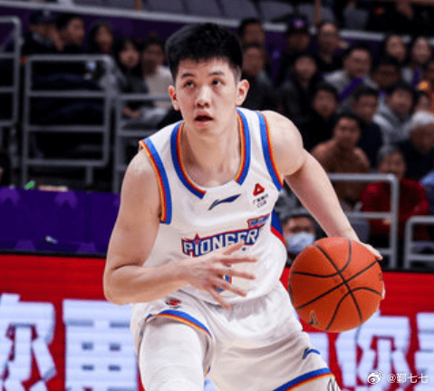 CBA第十三轮国内球员表现TOP5（gBPM）1.李弘权  18分4篮板3助攻，