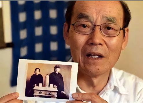 “日本才是我的祖国，我身体里流的是日本人的血，我不会再回中国！”被中国夫妇收养4