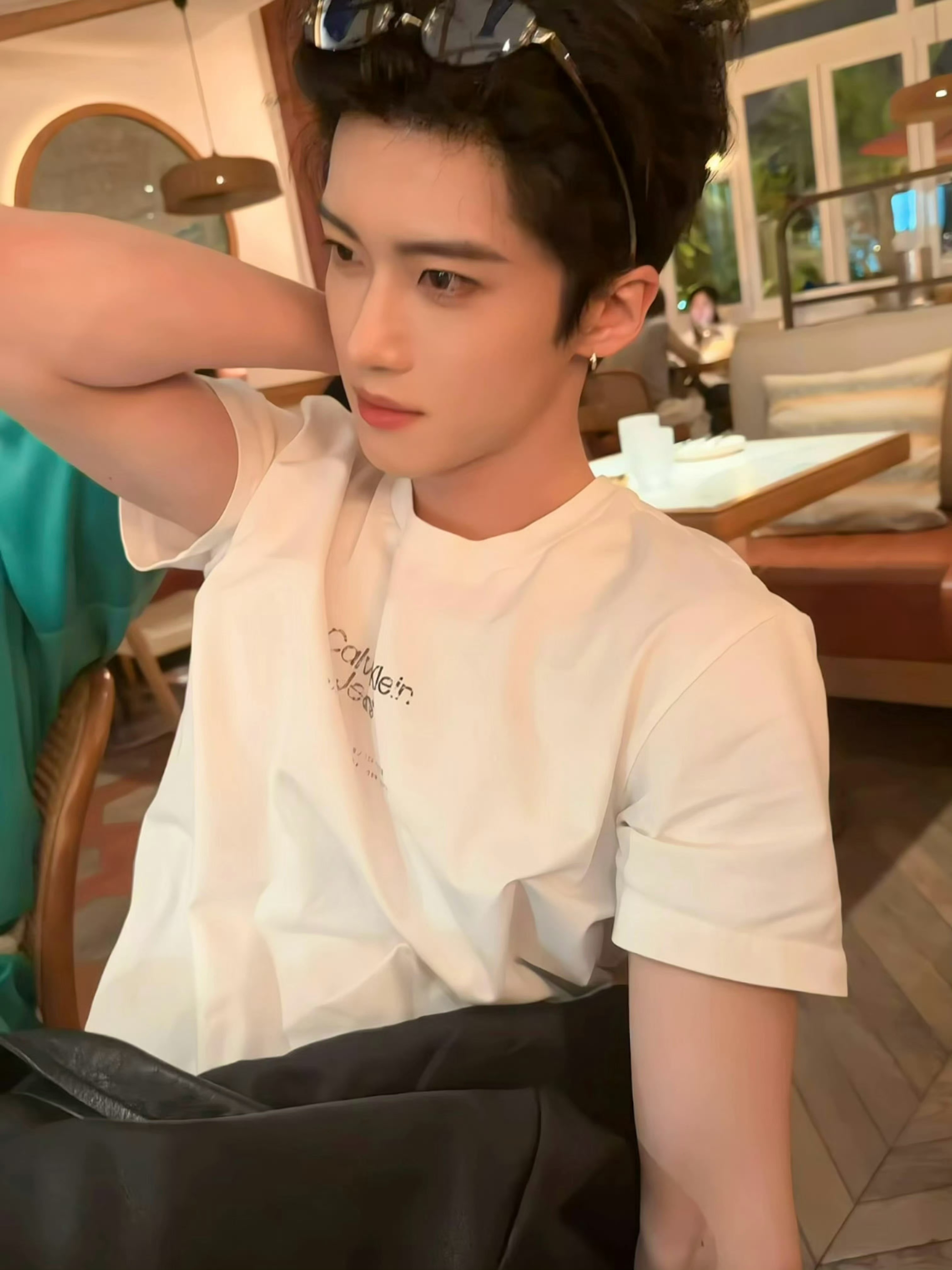 闫桉嫁金钗 🧡闫桉陆濯 “你是我永远无法用语言描述的心动” 𝓨𝓸𝓾 𝓪