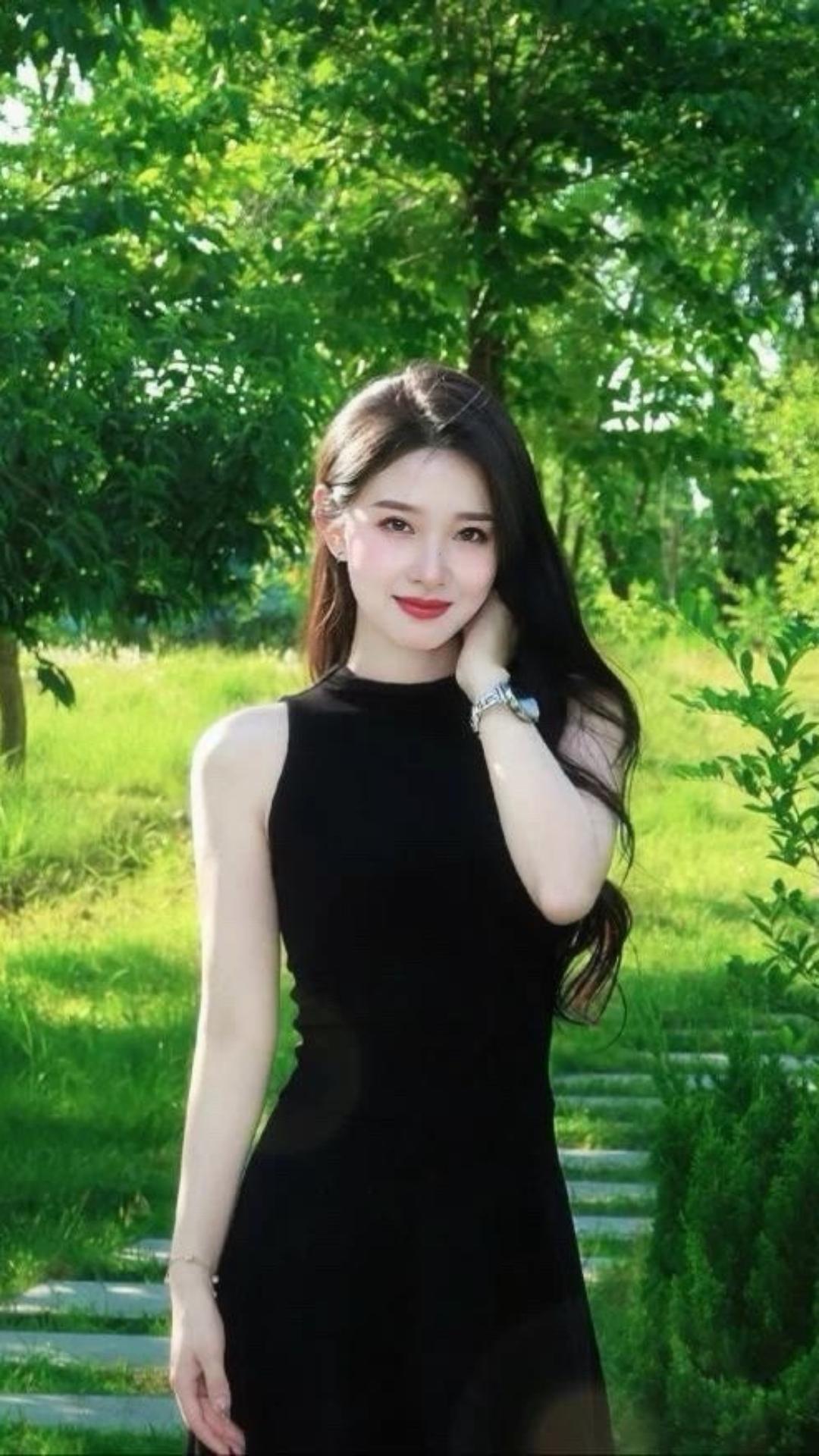 阳光这么好，何必自寻烦恼！你喜欢哪一种气质的美人? 女人如何穿出含蓄的性感? 在
