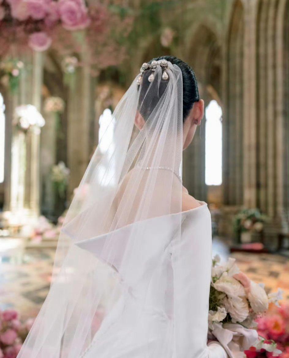 和和美美，家和万事兴！！！婆家真心相待是婚姻的加分项，婆婆将奚梦瑶视作亲女儿般呵