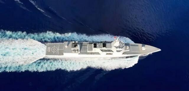 055大驱什么水平？可以说当拥有24艘055大驱的时候，不仅地球没有任何国家想跟