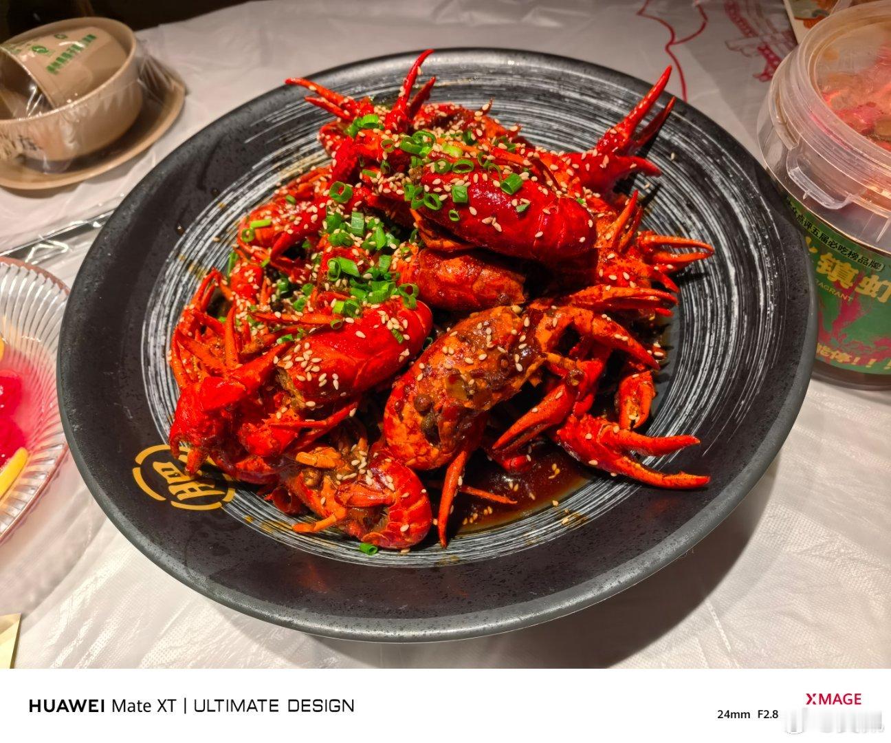 随便吃点，小龙虾还是武汉好 ​​​