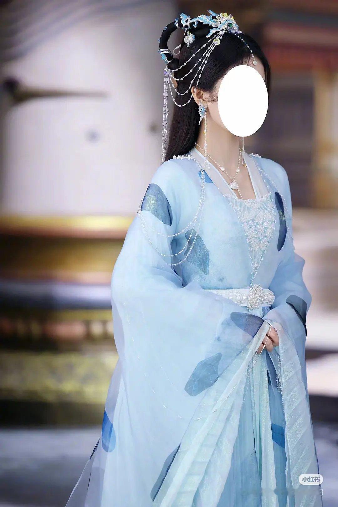 白鹿是真普，还是能把美丽造型变普的那种 ​​​