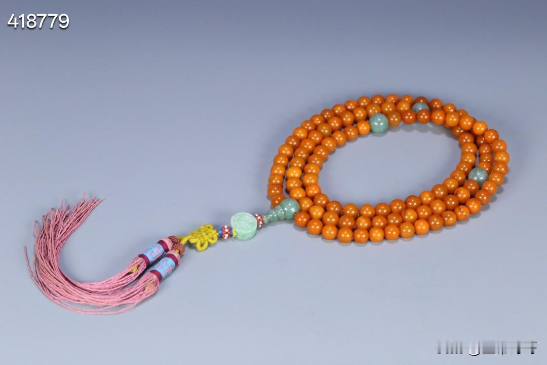 清代 老蜜蜡108佛珠一串，尺寸0.9cm，重73.7g