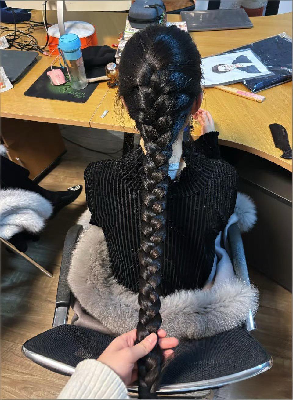 看看我同事的秀发太好了吧