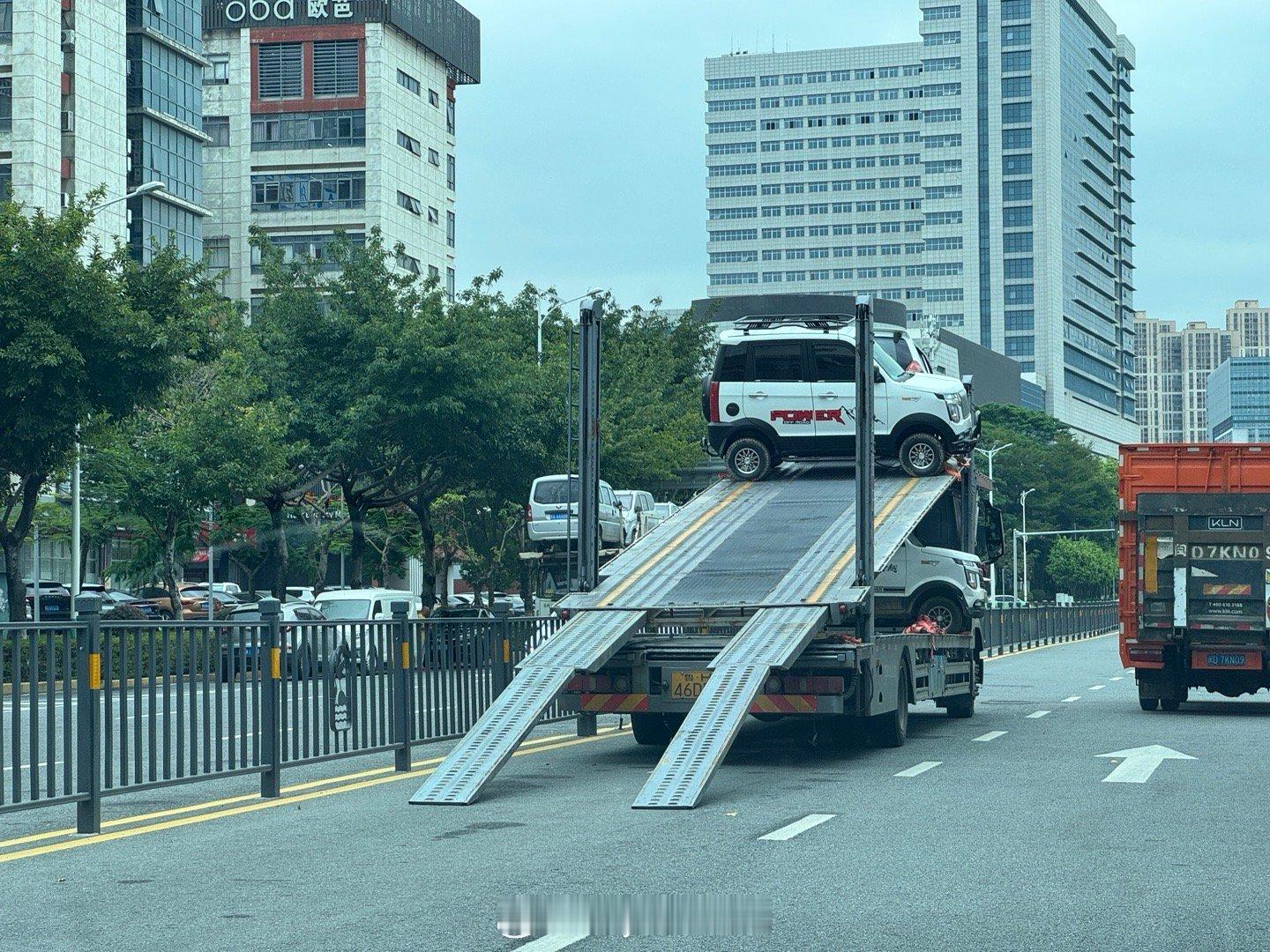 这种老年代步车还可以这样横着发大板的[吃瓜]大v聊车 ​​​